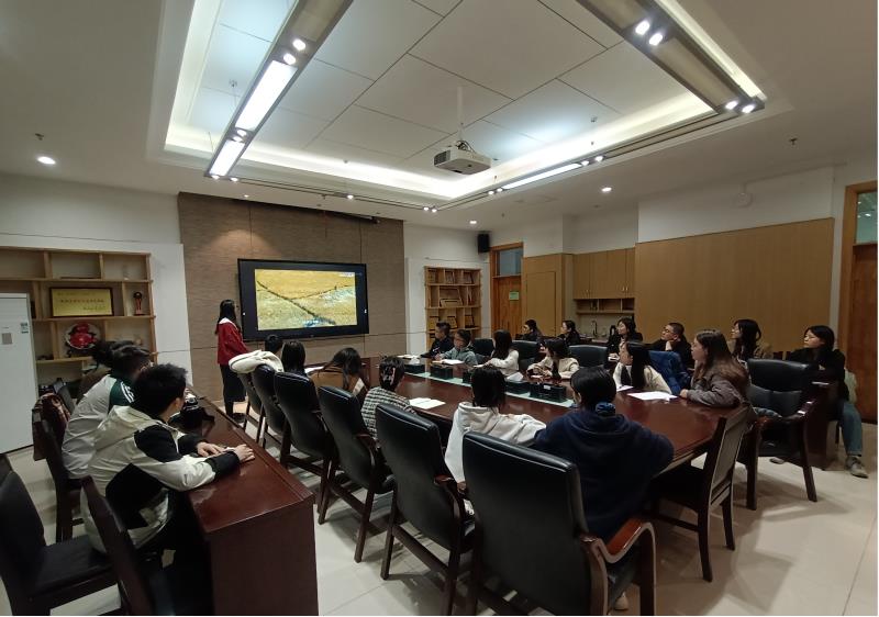 英国上市公司365研会800-2023年10月理论学习照片（2）.jpg